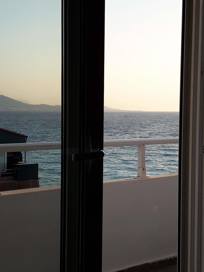 Appartement A unique seaside view!!! à Rhodes City Extérieur photo